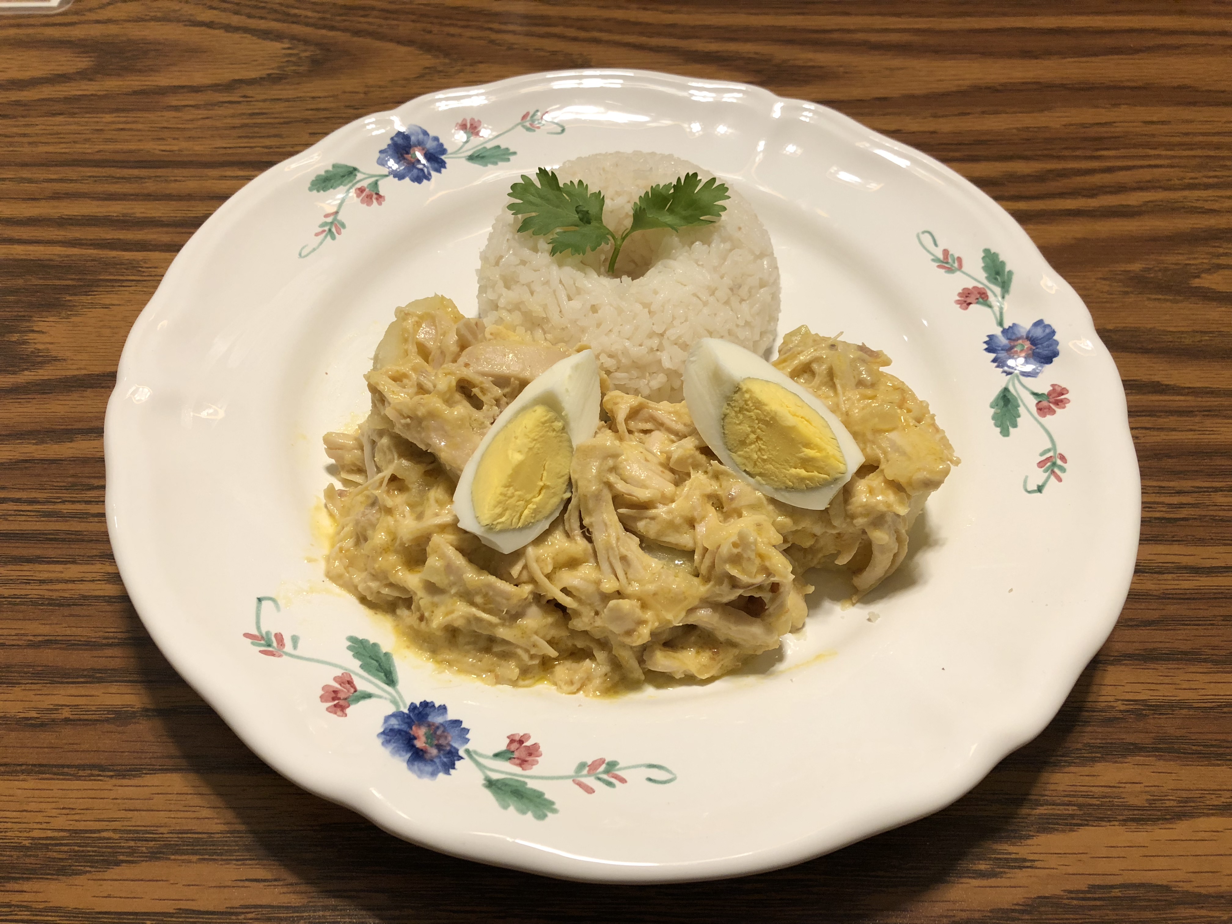 Aji de Gallina – Peruvian Spicy Chicken Stew
